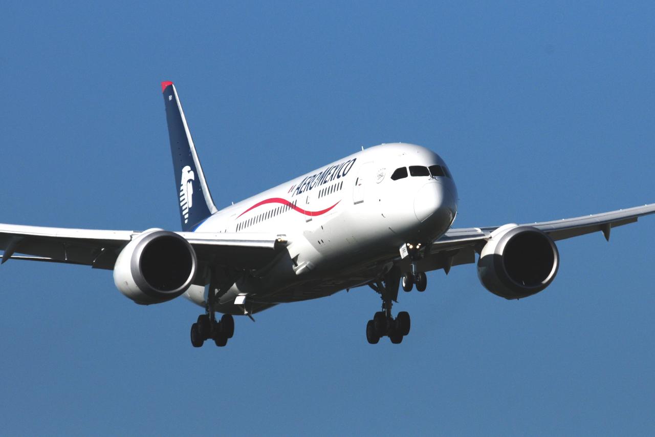 787