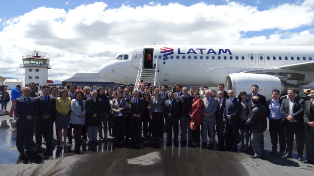 LATAM Puerto Natales  autoridades