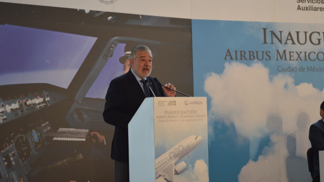 De acuerdo con Rafael Alonso, de Airbus: el trafico aéreo va a crecer en los próximos años a una medida de 4.5% anual, duplicando el número de pasajeros actuales