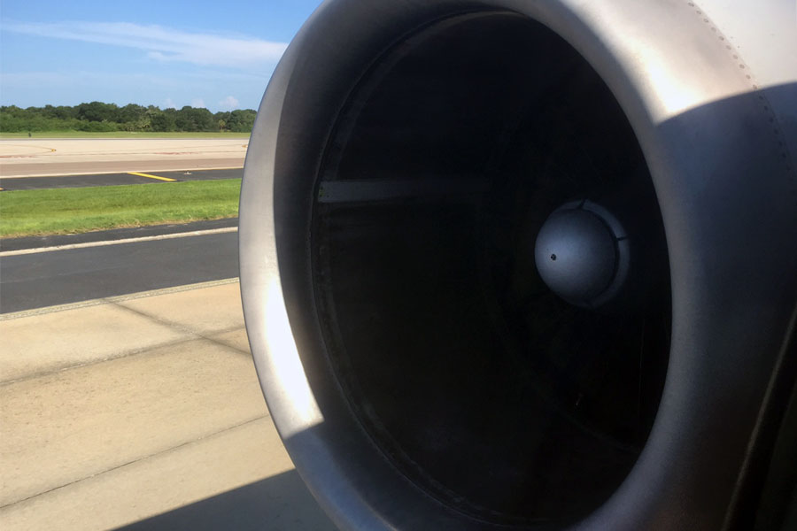 EEA_AirwaysMD-80(5)