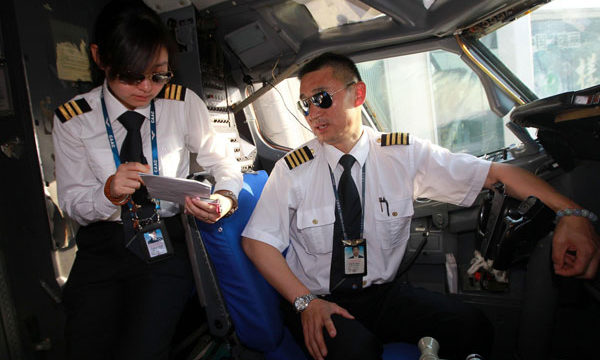 China incrementa edad de jubilación de pilotos