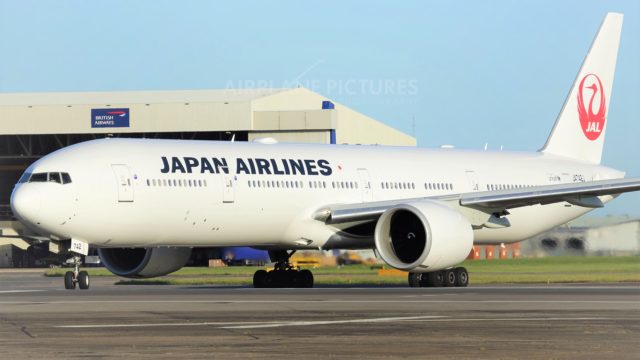 Piloto de Japan Airlines detenido por exceder límite de alcohol