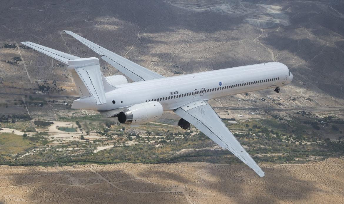 Boeing usará un MD-90 para desarrollar avión sostenible