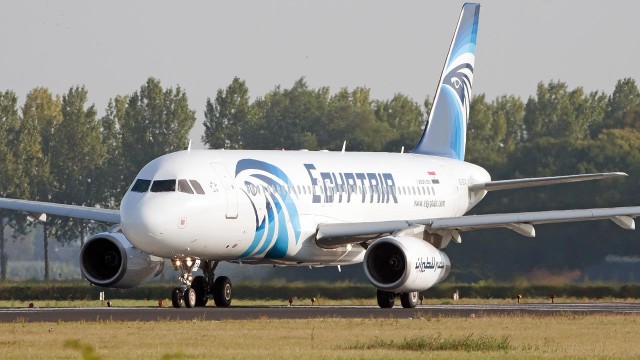 Un egipcio secuestra un avión y pide asilo político en Chipre