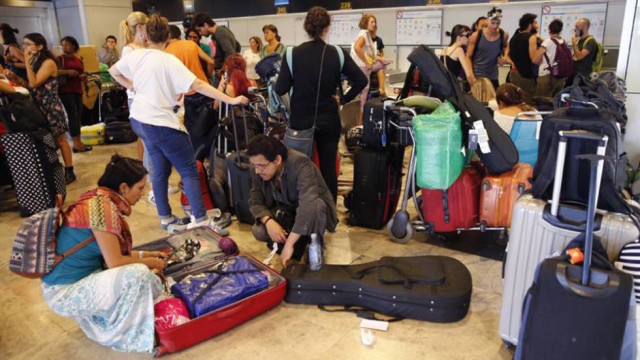 Aeroméxico anunció suspensión temporal de boletos sujetos a espacio para sobrecargos