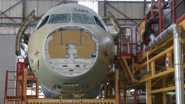 Airbus considera reducción de ritmo en producción de la familia A320