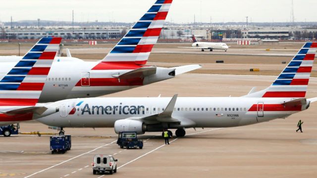 American Airlines analiza iniciar más vuelos hacia México en este año