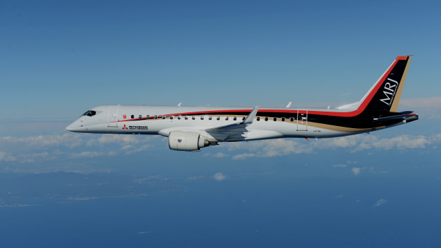 Mitsubishi presenta nuevo vídeo e imágenes del MRJ en vuelo