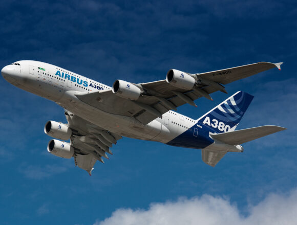 Airbus_A380_ Airbus aumenta ingresos y mantiene sus previsiones para 2026