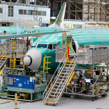 FAA devuelve a Boeing la facultad de emitir certificados de aeronavegabilidad para el 737 MAX y el 787 FAA devuelve a Boeing la facultad de emitir certificados de aeronavegabilidad para el 737 MAX y el 787