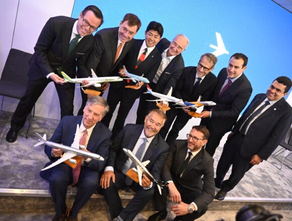 Embraer suma 30 pedidos firmes de E-Jets durante Farnborough 2026