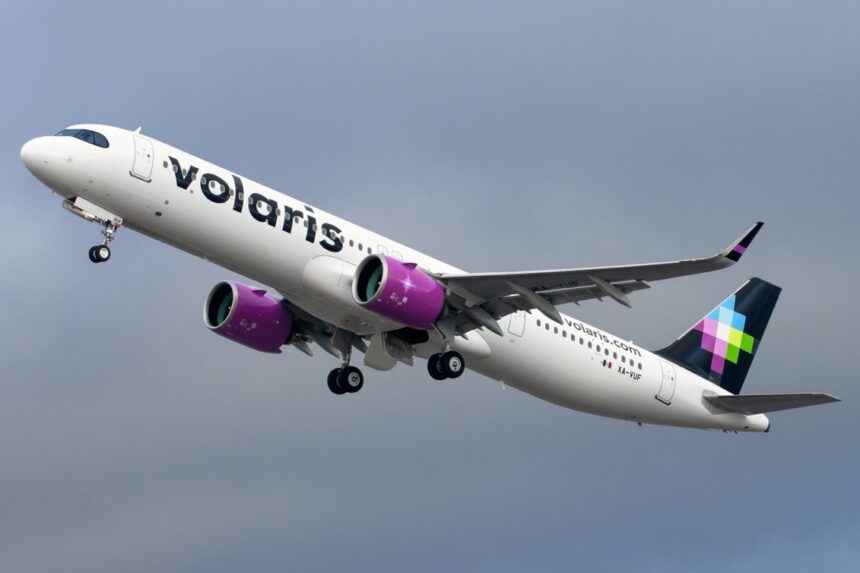 Volaris resiente alza histórica en la turbosina, pero mantiene sólida demanda y fortalece su liquidez
