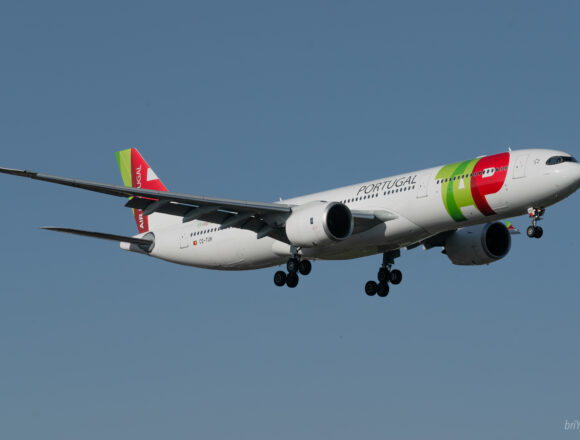 TAP Air Portugal Airbus A330-900neo CS-TUH Lufthansa y Air France-KLM presentan ofertas por una participación en TAP Air Portugal