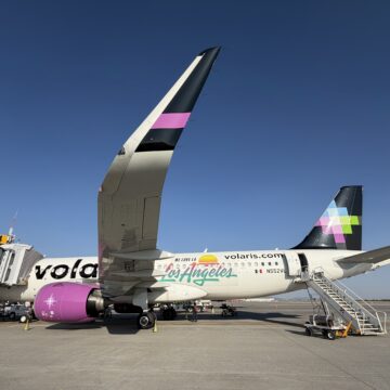 Volaris destaca entre las aerolíneas más puntuales en rankings de OAG y Cirium