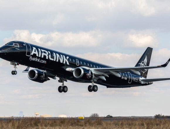 4U0A5173-scaled-e1733434120117 Airlink niega incumplimientos de seguridad durante sobrevuelo en Ciudad del Cabo
