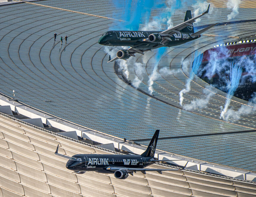 Dos Embraer de Airlink sorprenden con sobrevuelo sobre estadio en Sudáfrica