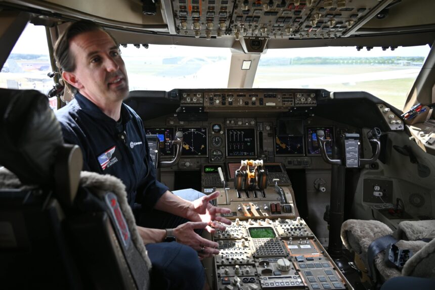 El ingeniero que apaga motores en pleno vuelo