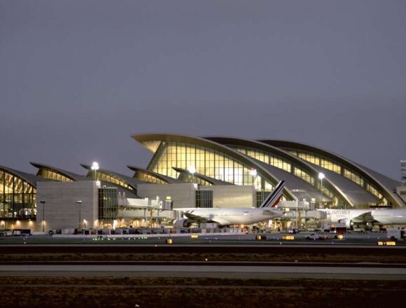 FAA_1 La FAA invertirá US$870 millones en mejoras de infraestructuras aeroportuarias