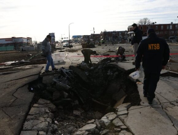NTSB publica el expediente de investigación del accidente del Learjet 55 en Filadelfia