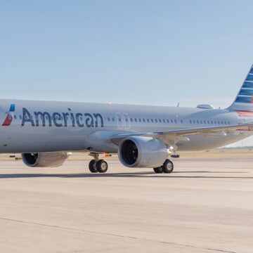 Laptop se incendia durante vuelo de American Airlines y deja a pasajero con posibles quemaduras