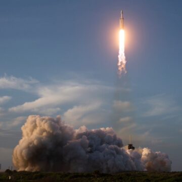 NASA lanza el telescopio espacial Roman a bordo de un Falcon Heavy