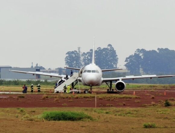 Latam A320 de Latam sale de pista tras aterrizaje en Cascavel, Brasil