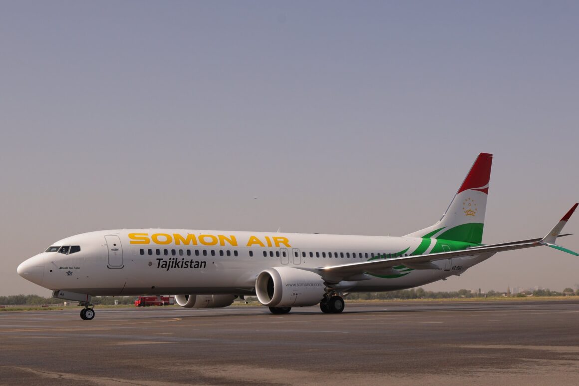 Somon-Air-first-737MAX Somon Air incorpora su primer Boeing 737 MAX a su flota