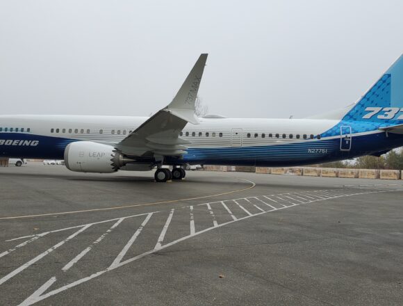 FAA retrasa certificación del Boeing 737 MAX 10 por problema de software