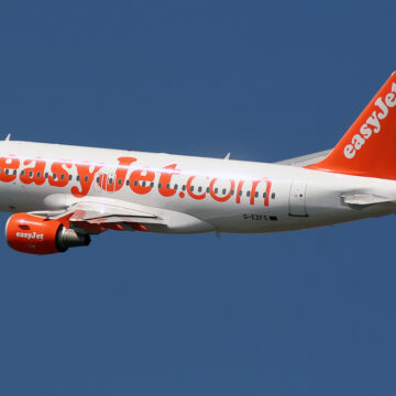 easyJet anuncia 18 nuevas rutas para el verano de 2027
