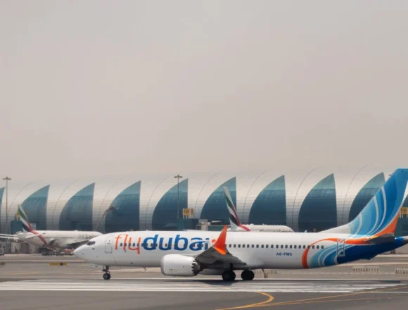 Flydubai confirma altercado en cabina tras desvío de vuelo a Arabia Saudita