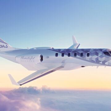 HondaJet Echelon completa el ensamblaje de su primera ala