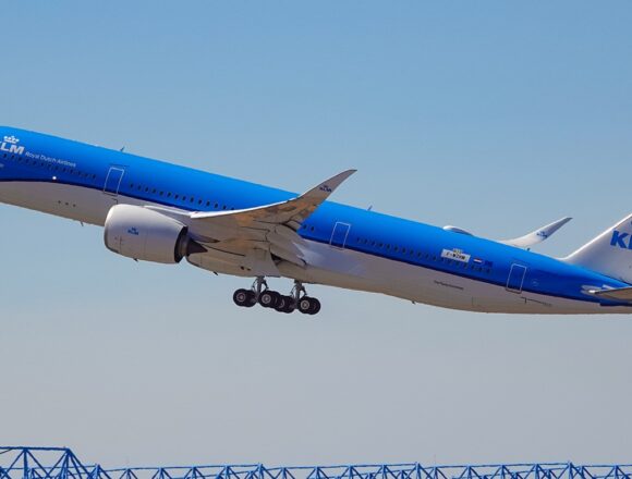 Primer airbus A350-900 de KLM completa su primer vuelo de pruebas en toulouse