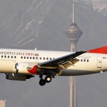 Boeing 737 de Sepehran Airlines regresa a Mashhad tras una emergencia