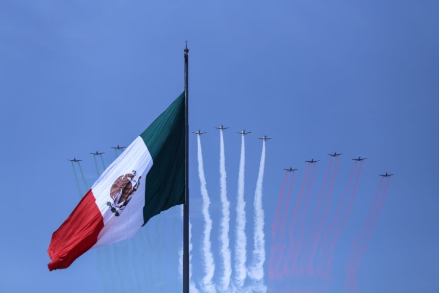 16 de septiembre La historia del desfile militar del 16 de septiembre