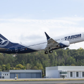 TAROM recibe su primer Boeing 737 MAX