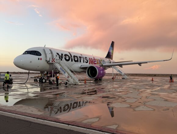 Volaris transporta 3.2 millones de pasajeros en agosto y aumenta 17.5% su tráfico