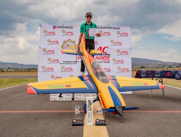 Juan Manuel Bermúdez Murguía representará a México en el Tucson Aerobatic Shootout 2026