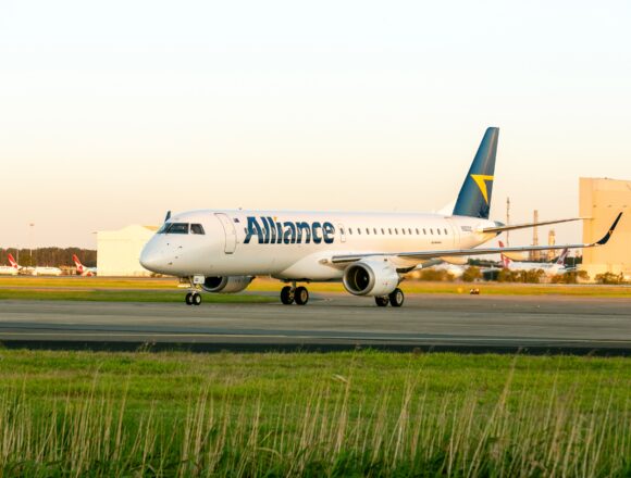 Embraer y Alliance Airlines renuevan acuerdo de soporte para la flota de E190