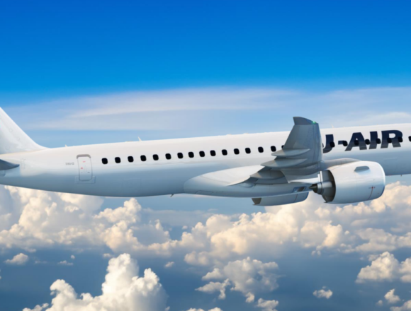 Japan Airlines selecciona el Embraer E190-E2 para renovar su flota regional