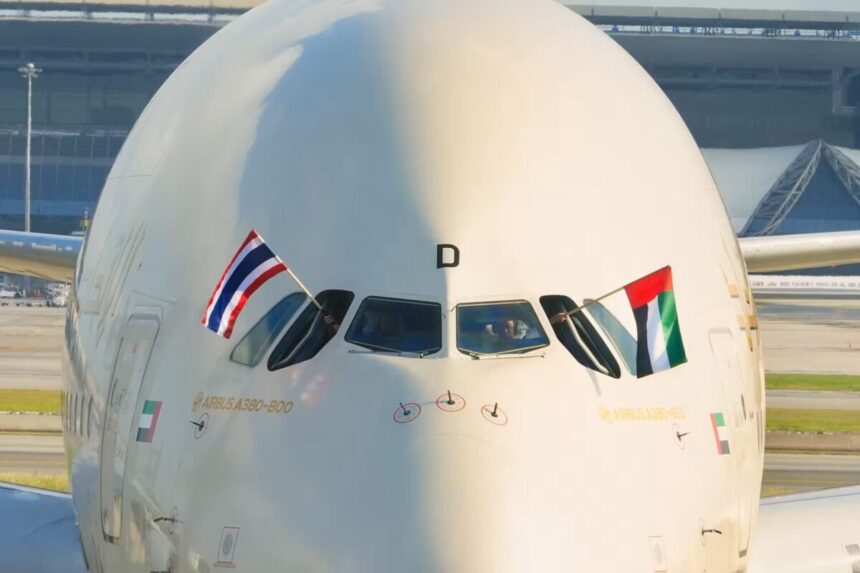 Etihad opera por primera vez el A380 en Tailandia