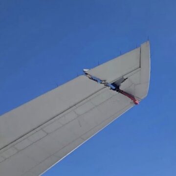 Delta A350-941 y Air Canada 777-233LR colisionan en tierra en LAX