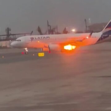 Incendio en el motor izquierdo de un avión de LATAM obliga a suspender el despegue en Lima