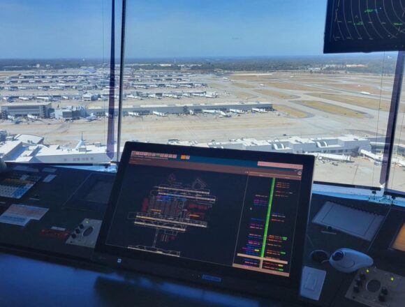 Atlanta_2 El aeropuerto de Atlanta incorpora tiras electrónicas para modernizar el control de tránsito aéreo