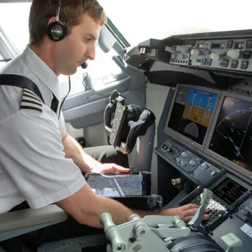 Jeppesen ForeFlight presenta agentes de IA para la aviación comercial