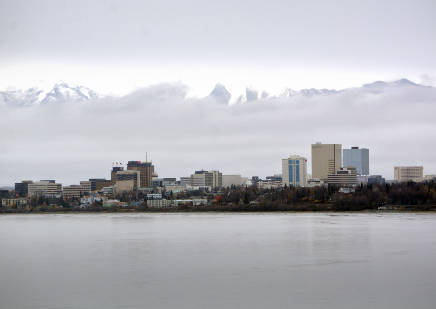 Es la ciudad más grande e importante de Alaska, siendo el centro económico y social del estado. 