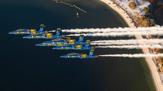 Blue Angels retiran al F/A-18 Hornet tras 34 años de servicio