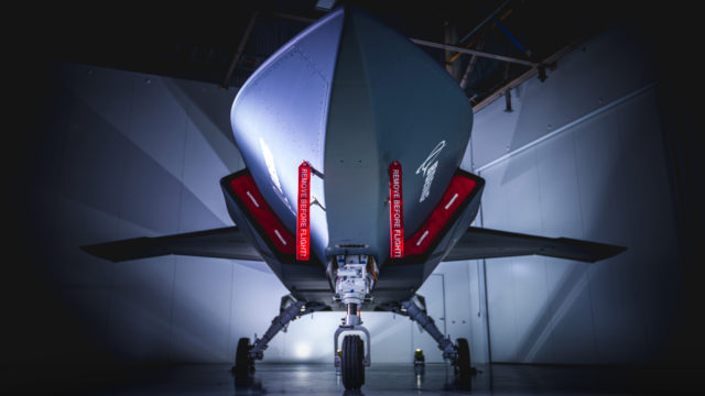 Boeing lanza el primer avión no tripulado llamado “Loyal Wingman”