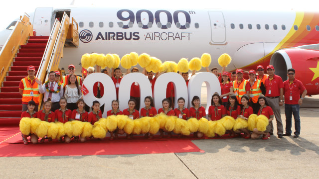 Airbus celebra la entrega del avión #9000