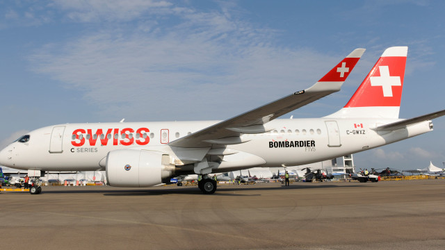 Bombardier entrega a SWISS el primer CS100