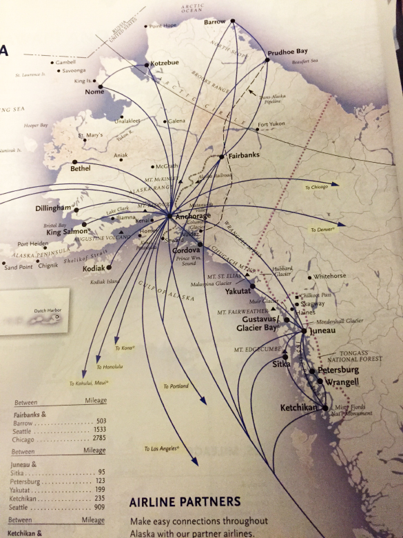 Mapa de rutas intaestatales de Alaska Airlines. Muchos de estos destinso son muy remotos, y la vía aérea es su única forma de conectarse con el resto del mundo.